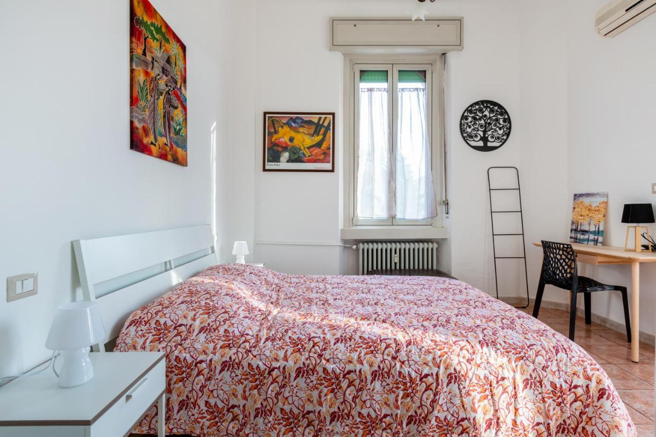 Cosy Apartment Close To Iulm University Milano Esterno foto