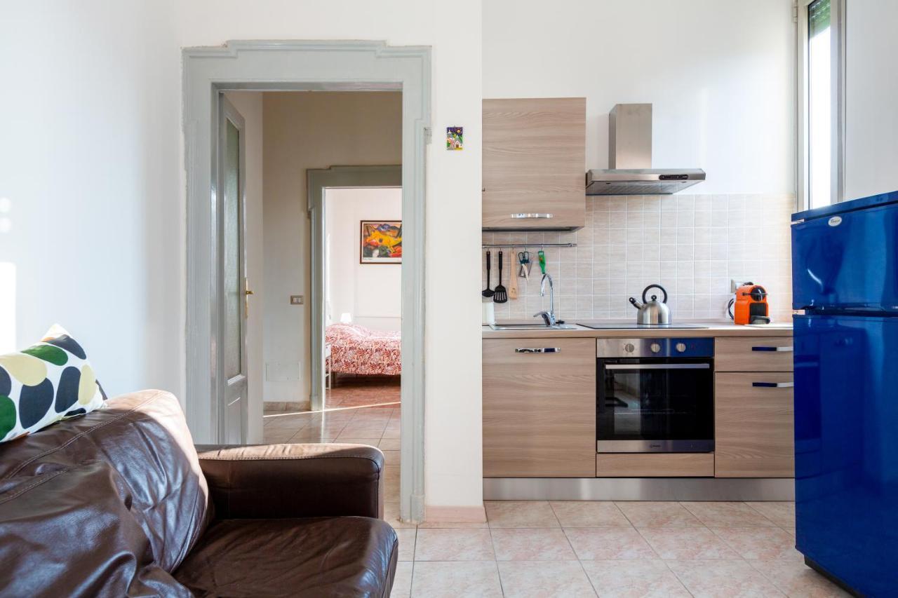 Cosy Apartment Close To Iulm University Milano Esterno foto